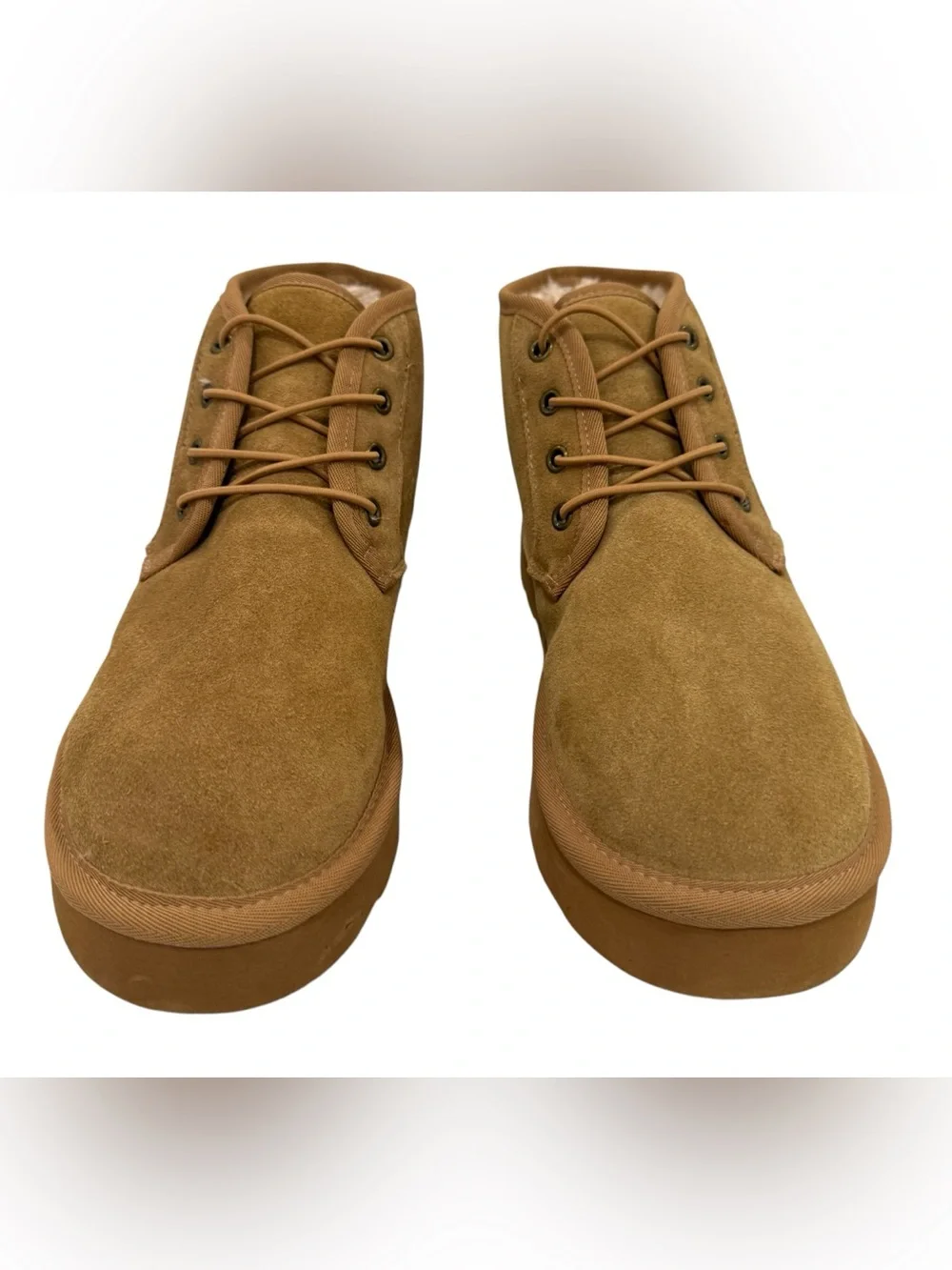 CUSHIONAIRE Men’s Genuine Suede Fur Lined Chukka Boots Tan Size 10 NWT